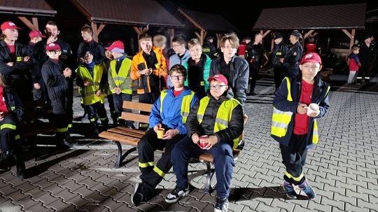 Gm. Kraśniczyn. „Noc w remizie” – młodzi strażacy w akcji [GALERIA ZDJĘĆ] 