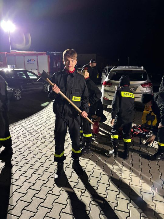 Gm. Kraśniczyn. „Noc w remizie” – młodzi strażacy w akcji [GALERIA ZDJĘĆ] 