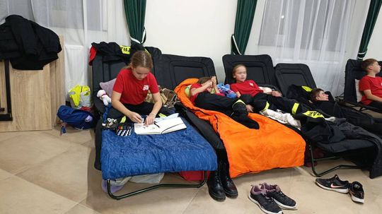 Gm. Kraśniczyn. „Noc w remizie” – młodzi strażacy w akcji [GALERIA ZDJĘĆ] 