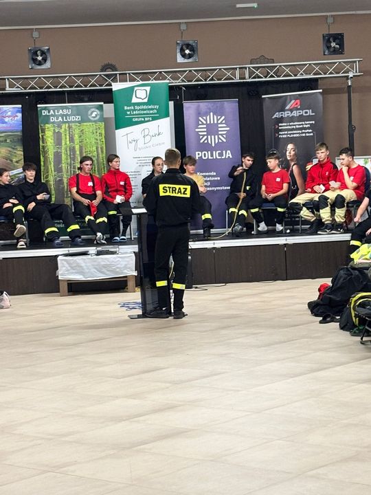 Gm. Kraśniczyn. „Noc w remizie” – młodzi strażacy w akcji [GALERIA ZDJĘĆ] 