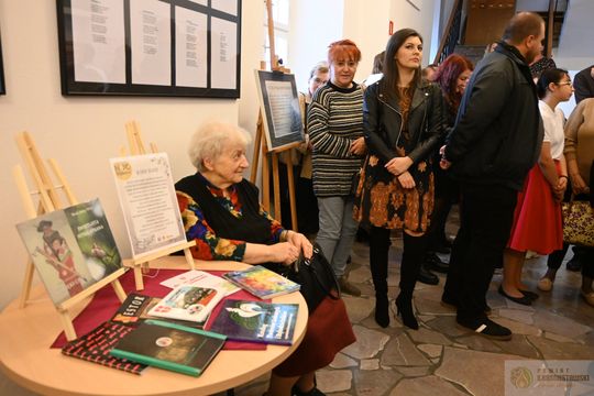 Pow. krasnostawski. Noc Bibliotek – spotkanie z kulturą, sztuką i pasją