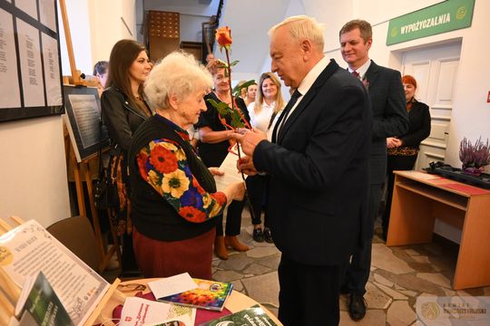 Pow. krasnostawski. Noc Bibliotek – spotkanie z kulturą, sztuką i pasją