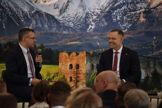 Debata z Karolem Nawrockim [ZDJĘCIA]