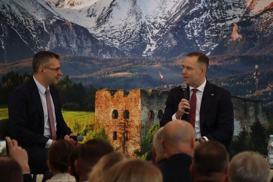 Debata z Karolem Nawrockim [ZDJĘCIA]