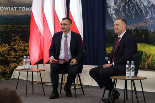 Debata z Karolem Nawrockim [ZDJĘCIA]