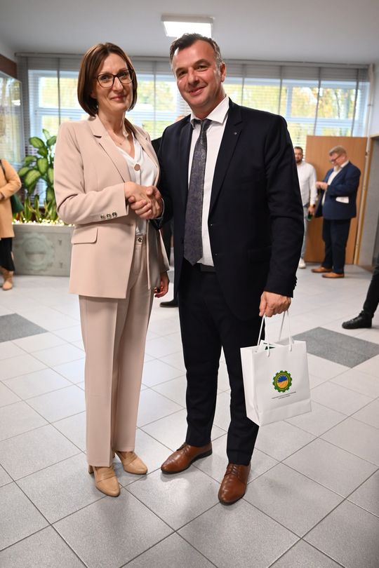 Jubileusz 50-lecia i zjazd absolwentów w szkole rolniczej w Korolówce-Osadzie [GALERIA ZDJĘĆ]