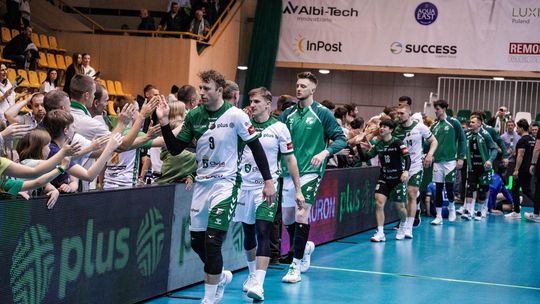 Siatkarze InPostu ChKS Chełm  3:2 (14:25, 25:22, 25:22, 8:25, 15:13) pokonali Cuprum Stilon Gorzów.