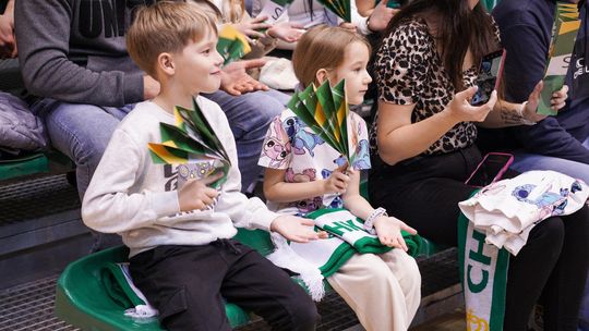 Siatkarze InPostu ChKS Chełm  3:2 (14:25, 25:22, 25:22, 8:25, 15:13) pokonali Cuprum Stilon Gorzów.