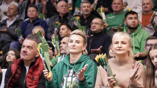 Siatkarze InPostu ChKS Chełm  3:2 (14:25, 25:22, 25:22, 8:25, 15:13) pokonali Cuprum Stilon Gorzów.