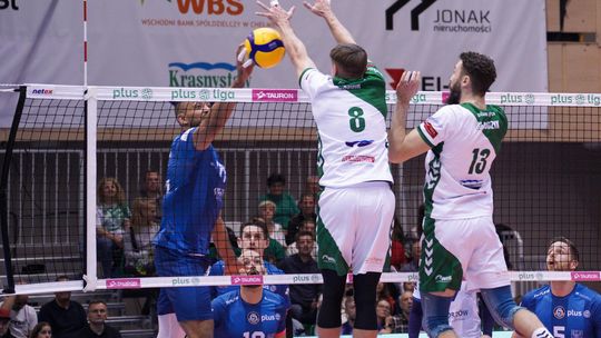 Siatkarze InPostu ChKS Chełm  3:2 (14:25, 25:22, 25:22, 8:25, 15:13) pokonali Cuprum Stilon Gorzów.