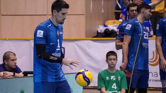 Siatkarze InPostu ChKS Chełm  3:2 (14:25, 25:22, 25:22, 8:25, 15:13) pokonali Cuprum Stilon Gorzów.