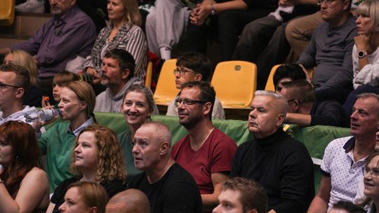 Siatkarze InPostu ChKS Chełm  3:2 (14:25, 25:22, 25:22, 8:25, 15:13) pokonali Cuprum Stilon Gorzów.