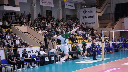 Siatkarze InPostu ChKS Chełm  3:2 (14:25, 25:22, 25:22, 8:25, 15:13) pokonali Cuprum Stilon Gorzów.