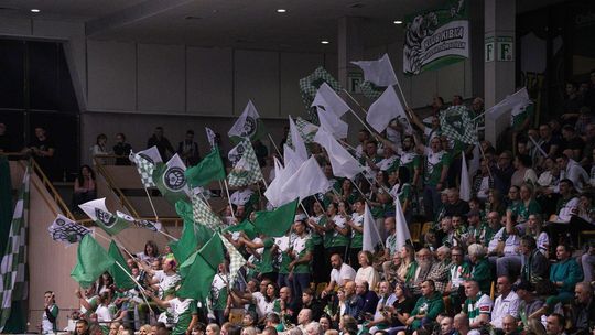 Siatkarze InPostu ChKS Chełm  3:2 (14:25, 25:22, 25:22, 8:25, 15:13) pokonali Cuprum Stilon Gorzów.