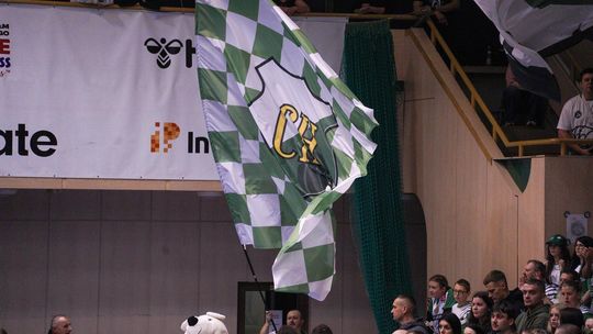 Siatkarze InPostu ChKS Chełm  3:2 (14:25, 25:22, 25:22, 8:25, 15:13) pokonali Cuprum Stilon Gorzów.