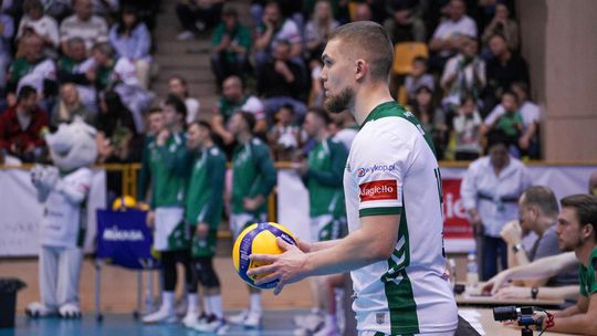 Siatkarze InPostu ChKS Chełm  3:2 (14:25, 25:22, 25:22, 8:25, 15:13) pokonali Cuprum Stilon Gorzów.