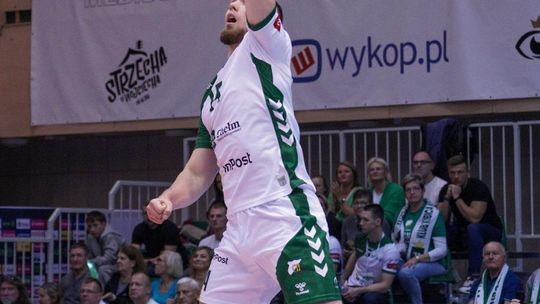 Siatkarze InPostu ChKS Chełm  3:2 (14:25, 25:22, 25:22, 8:25, 15:13) pokonali Cuprum Stilon Gorzów.