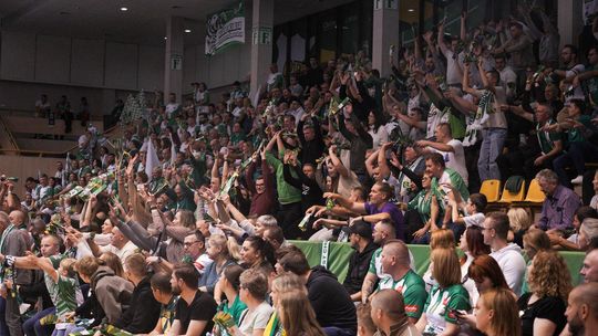 Siatkarze InPostu ChKS Chełm  3:2 (14:25, 25:22, 25:22, 8:25, 15:13) pokonali Cuprum Stilon Gorzów.