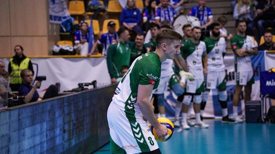 Siatkarze InPostu ChKS Chełm  3:2 (14:25, 25:22, 25:22, 8:25, 15:13) pokonali Cuprum Stilon Gorzów.