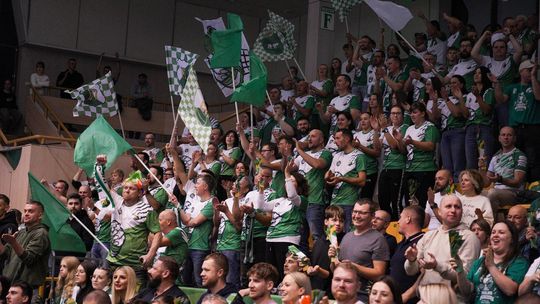 Siatkarze InPostu ChKS Chełm  3:2 (14:25, 25:22, 25:22, 8:25, 15:13) pokonali Cuprum Stilon Gorzów.