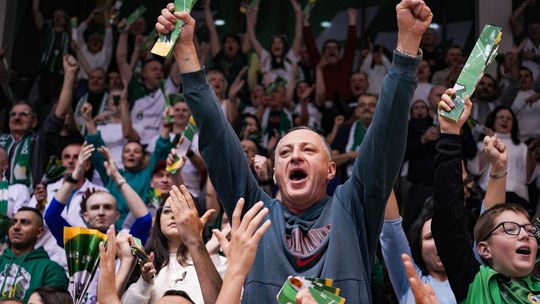 Siatkarze InPostu ChKS Chełm  3:2 (14:25, 25:22, 25:22, 8:25, 15:13) pokonali Cuprum Stilon Gorzów.