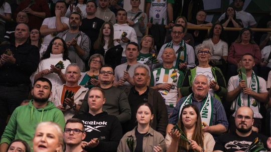 Siatkarze InPostu ChKS Chełm  3:2 (14:25, 25:22, 25:22, 8:25, 15:13) pokonali Cuprum Stilon Gorzów.