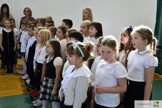 Krasnystaw. Pasowanie pierwszoklasistów w „Jedynce” [GALERIA ZDJĘĆ]