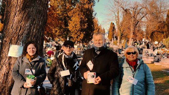 Chełm. Kwesta na chełmskich cmentarzach na renowację historycznych nagrobków [GALERIA ZDJĘĆ]