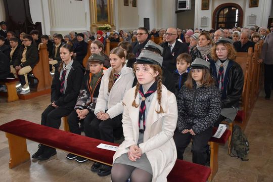 Mieszkańcy Fajsławic uczcili Narodowe Święto Niepodległości [GALERIA ZDJĘĆ] 