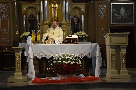 Mieszkańcy Fajsławic uczcili Narodowe Święto Niepodległości [GALERIA ZDJĘĆ] 