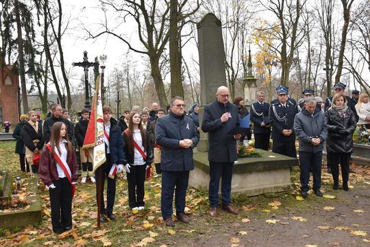 Mieszkańcy Fajsławic uczcili Narodowe Święto Niepodległości [GALERIA ZDJĘĆ] 