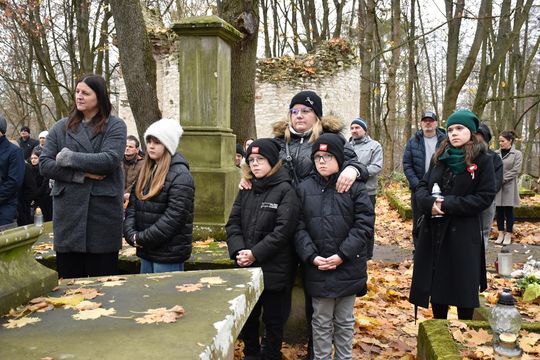 Mieszkańcy Fajsławic uczcili Narodowe Święto Niepodległości [GALERIA ZDJĘĆ] 