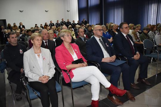 Mieszkańcy Fajsławic uczcili Narodowe Święto Niepodległości [GALERIA ZDJĘĆ] 