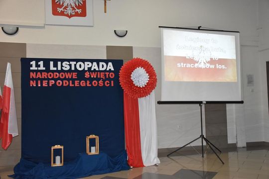 Mieszkańcy Fajsławic uczcili Narodowe Święto Niepodległości [GALERIA ZDJĘĆ] 