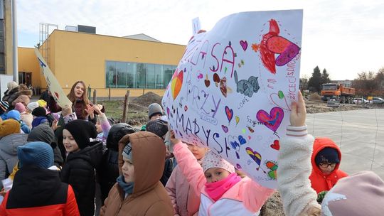 Chełm. Szkoła Podstawowa nr 8 zagrała dla Marysi [GALERIA ZDJĘĆ]