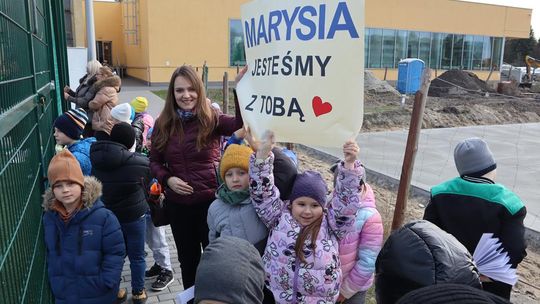 Chełm. Szkoła Podstawowa nr 8 zagrała dla Marysi [GALERIA ZDJĘĆ]