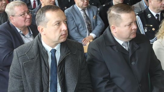 Przekazanie jednostkom OSP sprzętu w ramach programu "OSP na straży środowiska" [GALERIA ZDJĘĆ]