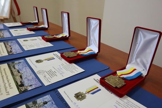 Chełm. Uroczyste wręczenie odznaczeń Stowarzyszenia „Pamięć Jana Pawła II” [GALERIA ZDJĘĆ] 
