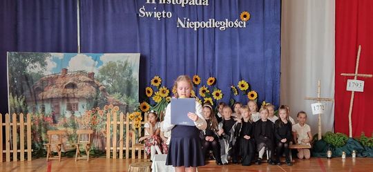 Uroczysta akademia z okazji 107. rocznicy Odzyskania Niepodległości w ZSP Nr 3 w Chełmie [ZDJĘCIA]