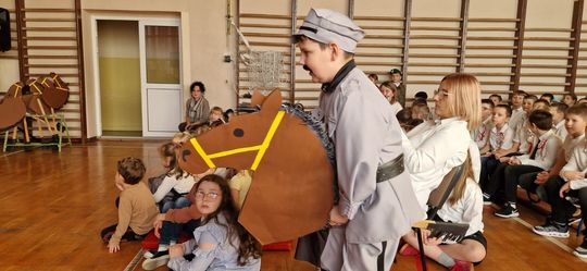 Uroczysta akademia z okazji 107. rocznicy Odzyskania Niepodległości w ZSP Nr 3 w Chełmie [ZDJĘCIA]