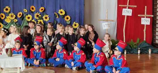 Uroczysta akademia z okazji 107. rocznicy Odzyskania Niepodległości w ZSP Nr 3 w Chełmie [ZDJĘCIA]