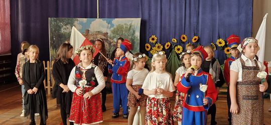 Uroczysta akademia z okazji 107. rocznicy Odzyskania Niepodległości w ZSP Nr 3 w Chełmie [ZDJĘCIA]