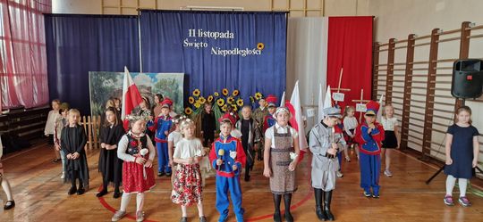 Uroczysta akademia z okazji 107. rocznicy Odzyskania Niepodległości w ZSP Nr 3 w Chełmie [ZDJĘCIA]