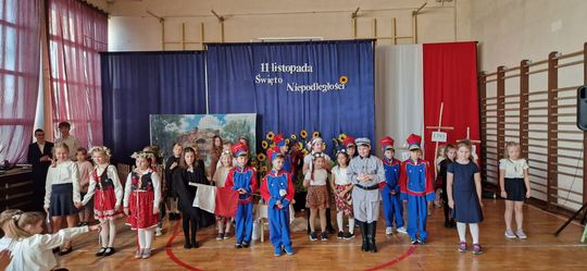 Uroczysta akademia z okazji 107. rocznicy Odzyskania Niepodległości w ZSP Nr 3 w Chełmie [ZDJĘCIA]