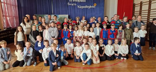 Uroczysta akademia z okazji 107. rocznicy Odzyskania Niepodległości w ZSP Nr 3 w Chełmie [ZDJĘCIA]