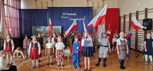 Uroczysta akademia z okazji 107. rocznicy Odzyskania Niepodległości w ZSP Nr 3 w Chełmie [ZDJĘCIA]