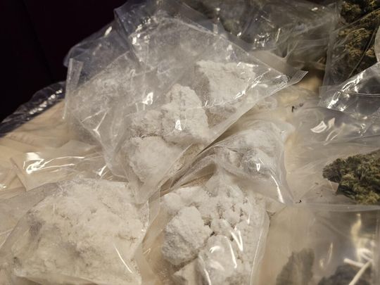 Ponad 3 kg narkotyków, broń i prawie milion złotych. W operacji uczestniczyli CBŚP z Chełma [ZDJĘCIA]