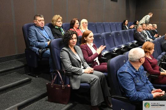 Pow. krasnostawski. Powiatowe obchody Dnia Pracownika Socjalnego [GALERIA ZDJĘĆ] 