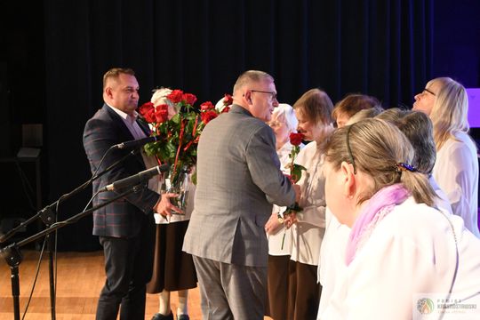 Pow. krasnostawski. Powiatowe obchody Dnia Pracownika Socjalnego [GALERIA ZDJĘĆ] 