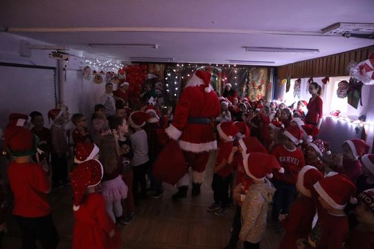 Chełm. Przedszkole nr 15 odwiedził Święty Mikołaj! [GALERIA ZDJĘĆ] 